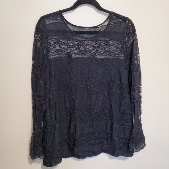 ✨️2/$20 Long Sleeve Lace Blouse - Picture 1 of 5
